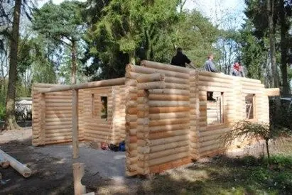 Строительство бревенчатого дома в Нидерландах